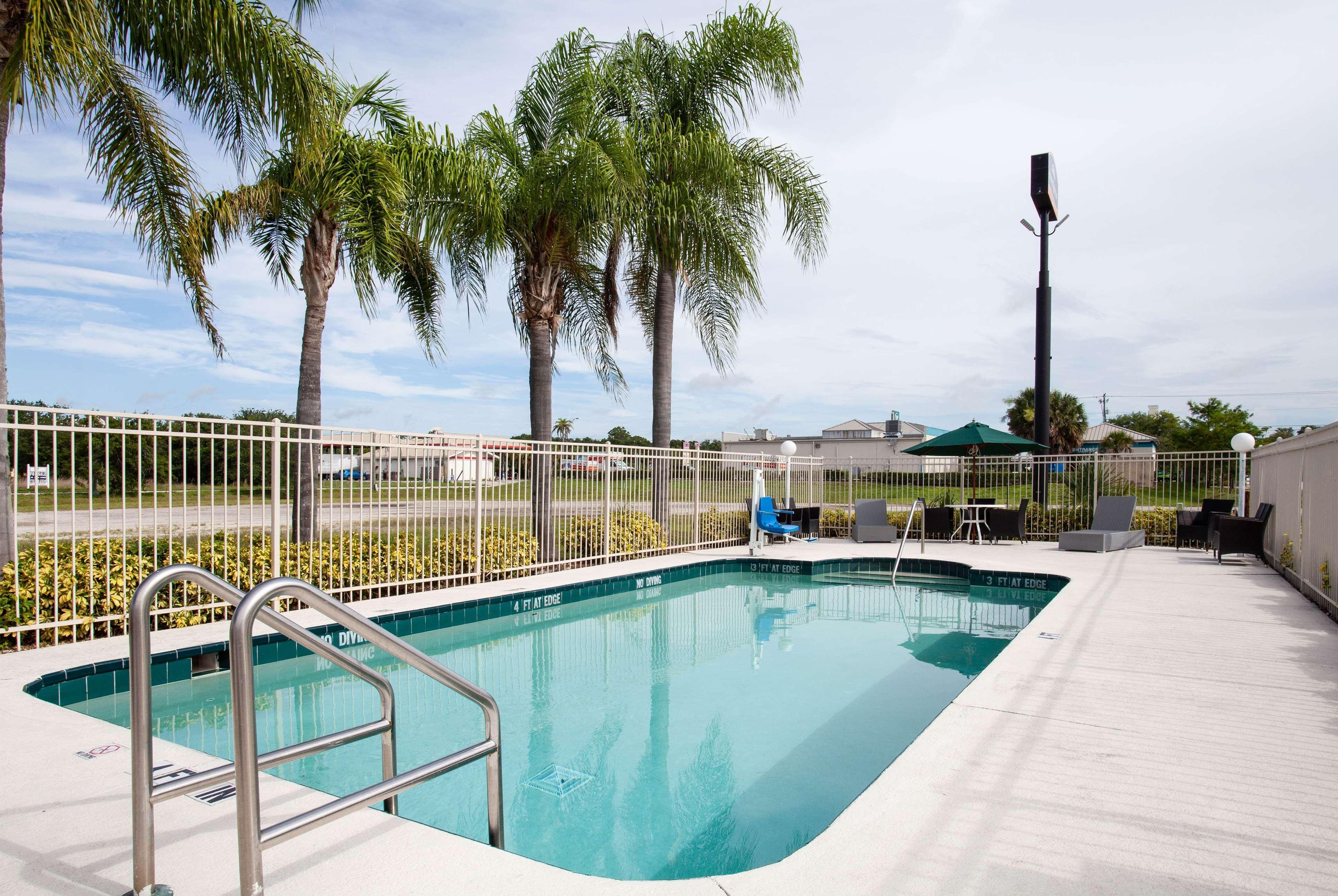 Howard Johnson By Wyndham Vero Beach/I-95 Luaran gambar