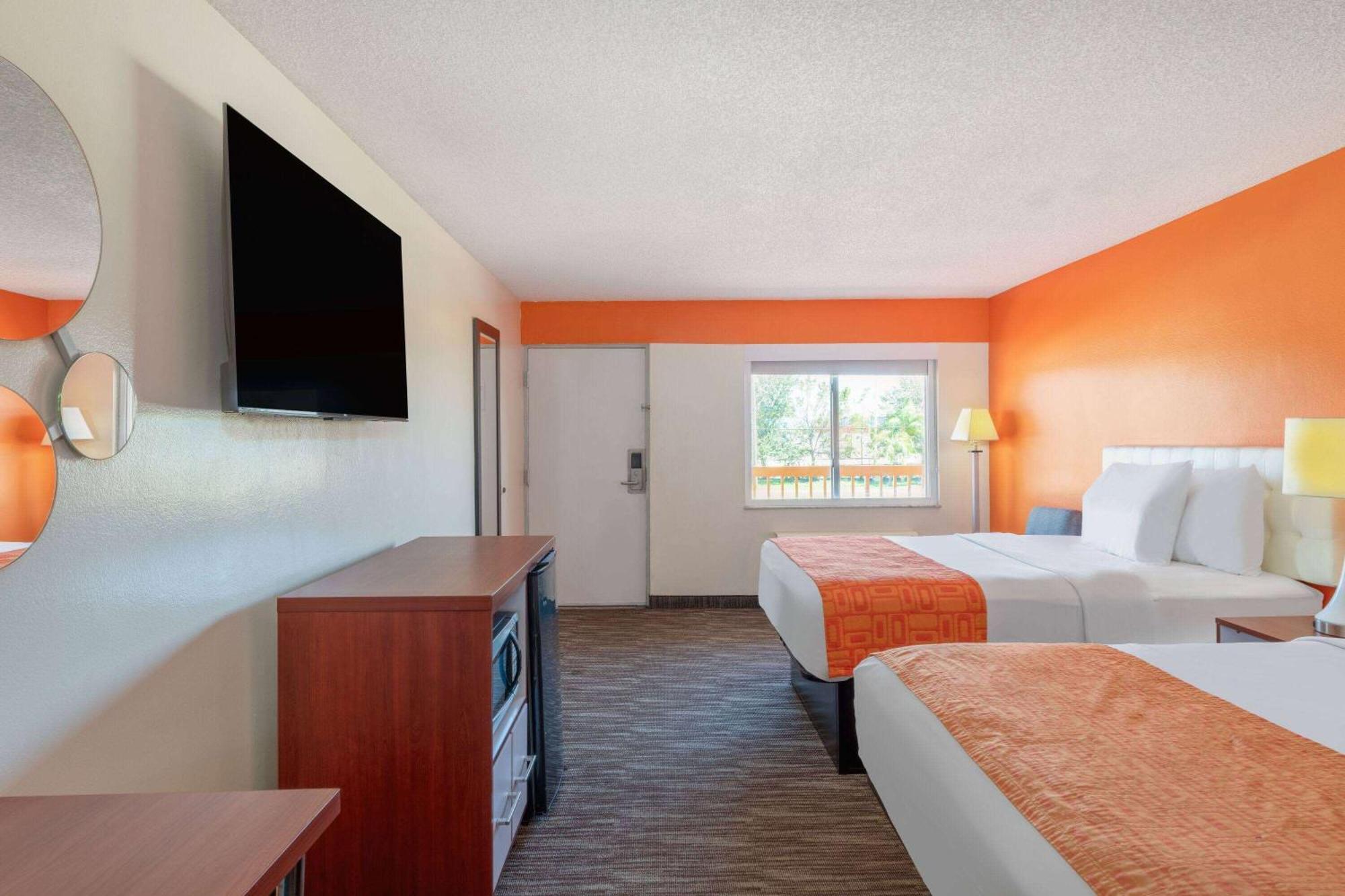 Howard Johnson By Wyndham Vero Beach/I-95 Luaran gambar